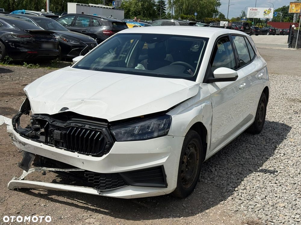 Skoda Fabia 1.0 Active - 12