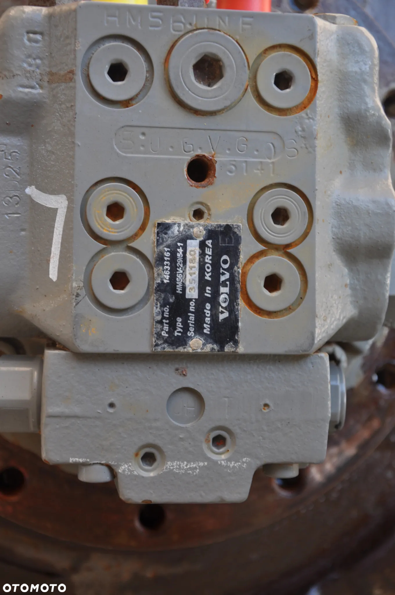 Silnik jazdy hydromotor naped gasienic Volvo ECR 88D - 3