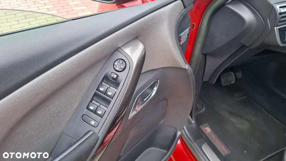 Citroën C4 Grand Picasso BlueHDi 150 EAT6 Exclusive - 29