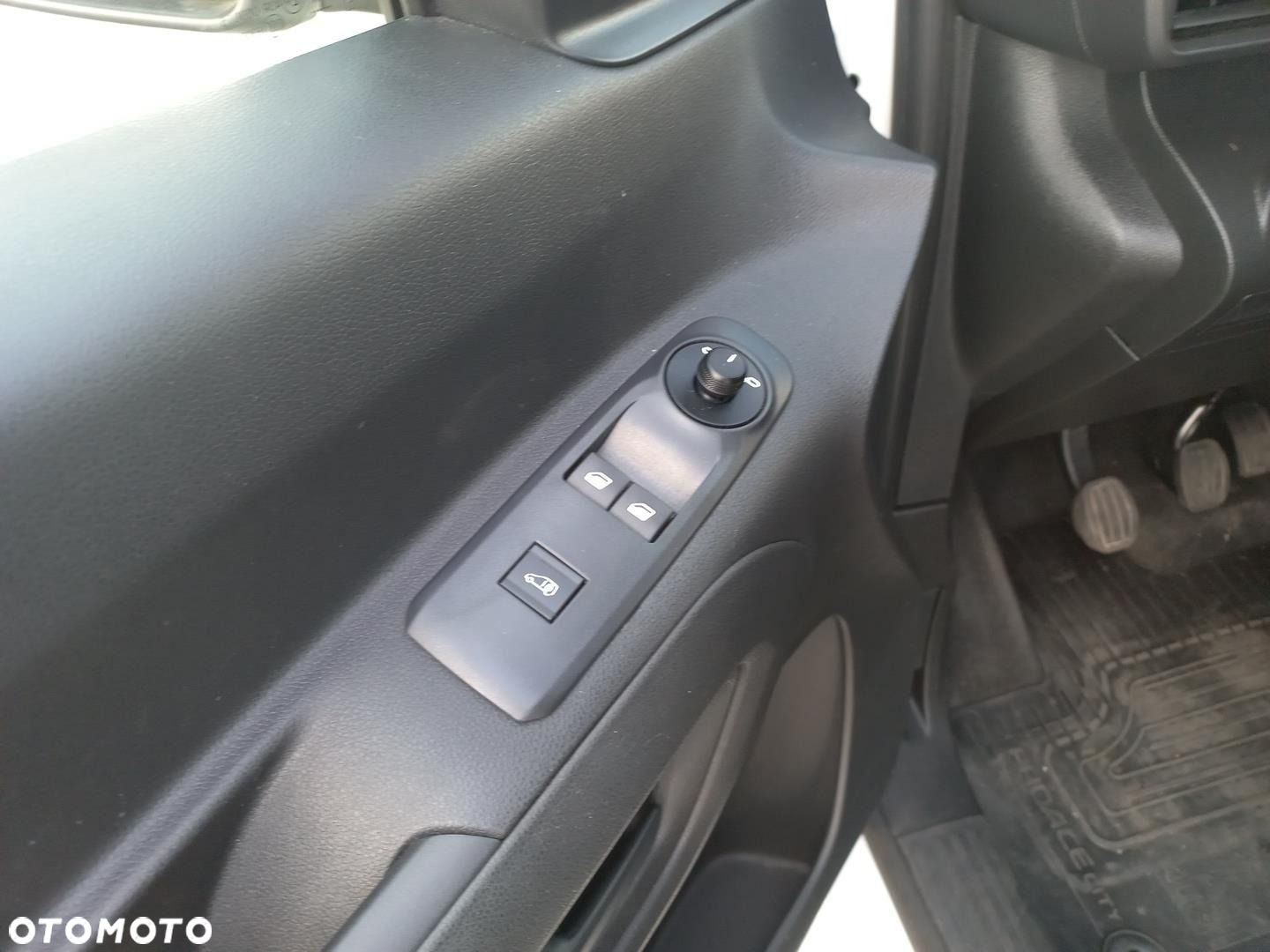 Toyota PROACE CITY - 17