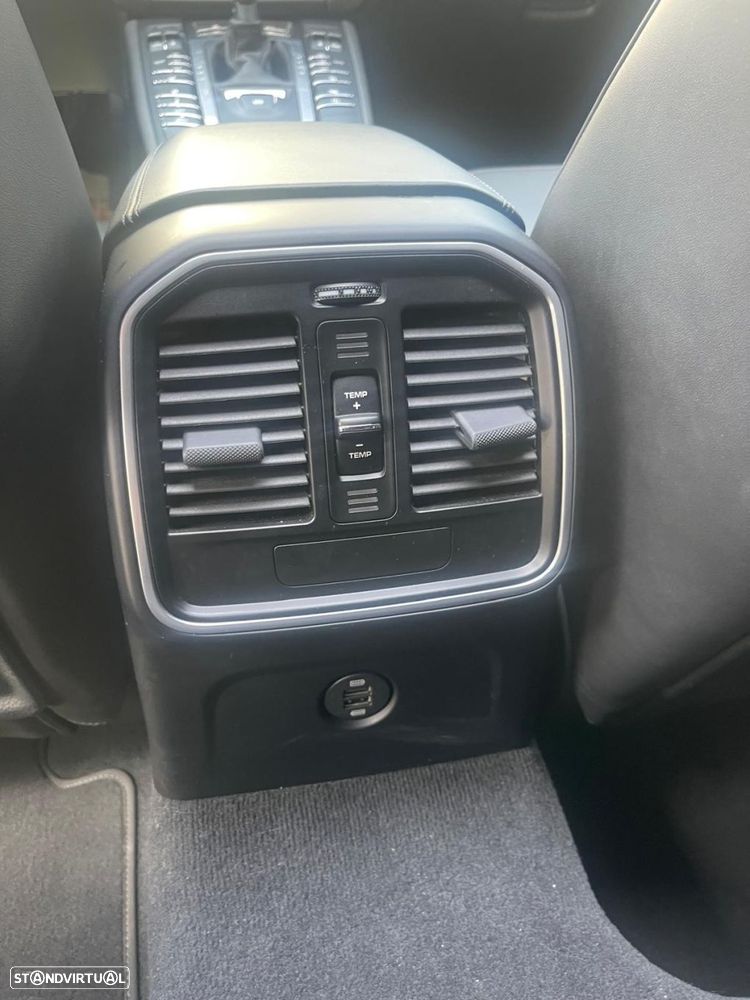 Porsche Macan 2.0T — fotografia 33