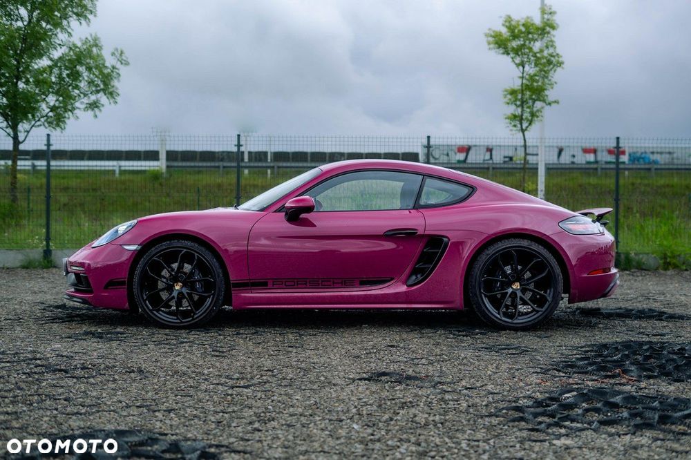 Porsche 718 Cayman - 10