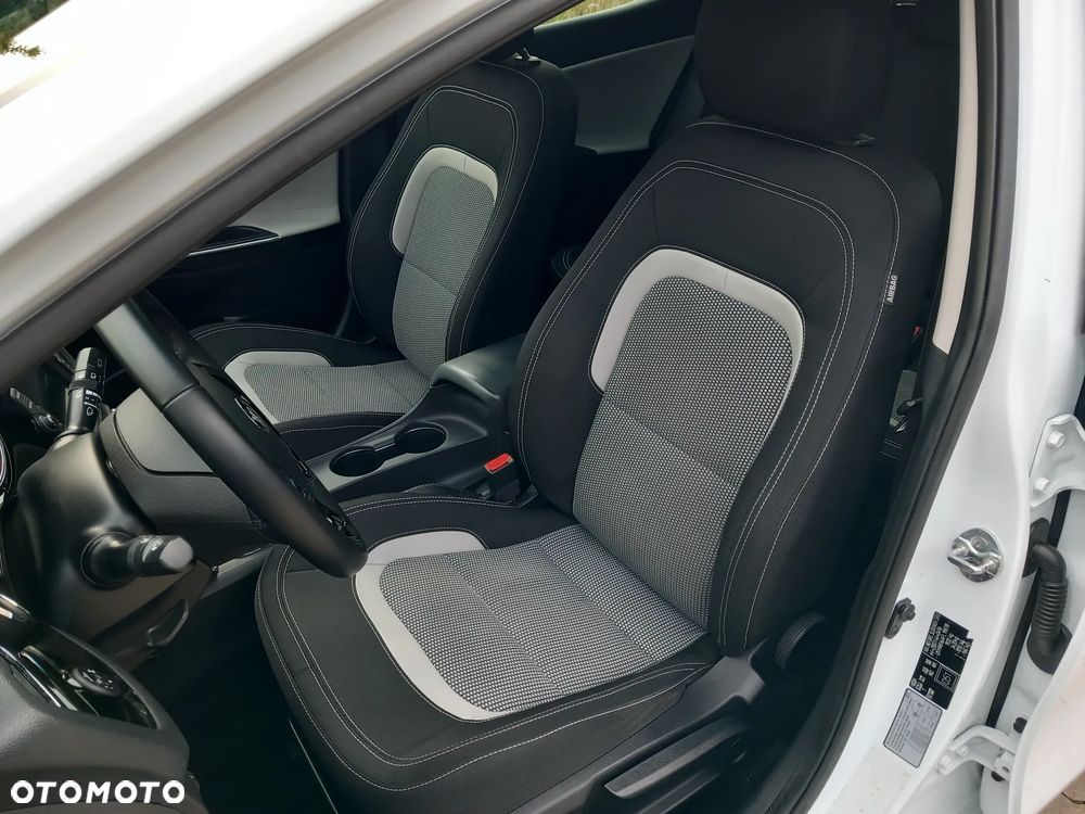 Kia Ceed Cee'd 1.6 CRDi L - 17