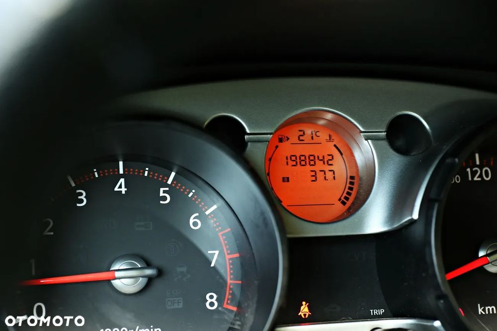 Nissan Qashqai 2.0 Acenta Pack - 38