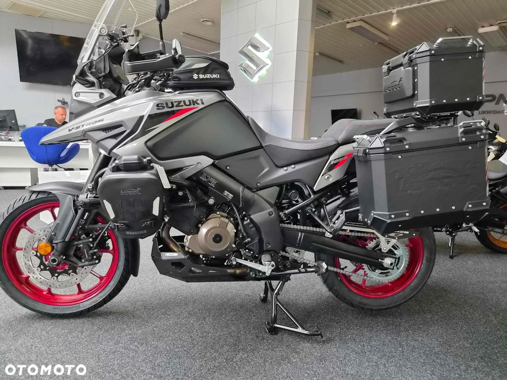Suzuki V-STROM - 20