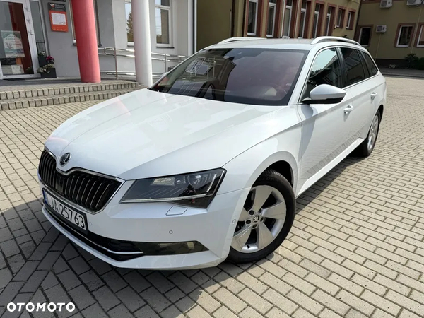 Skoda Superb Combi 1.6 TDI DSG Ambition