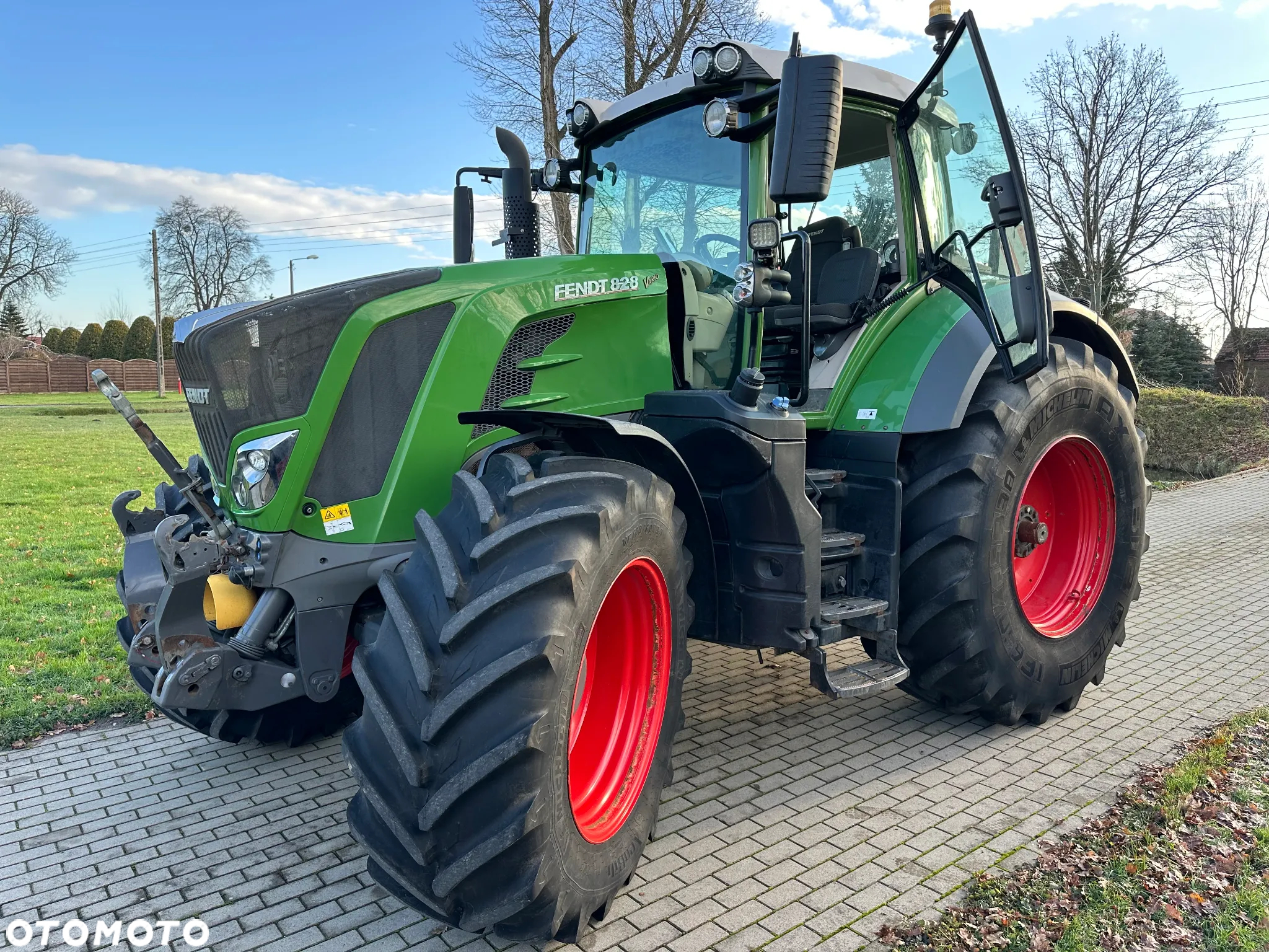 Fendt 828 S4 Profi Plus ,724 - 11