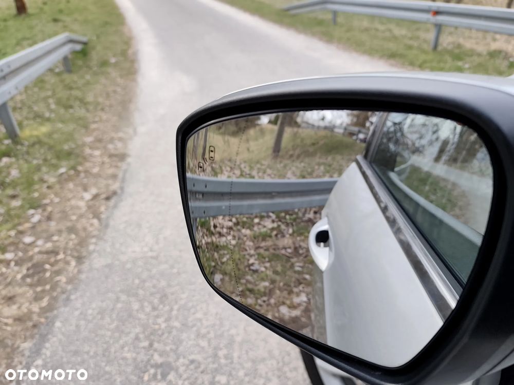 Ford Galaxy 2.0 TDCi Titanium - 34