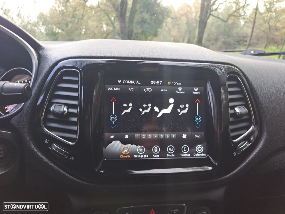 Jeep Compass 1.6 M-Jet Limited - 23