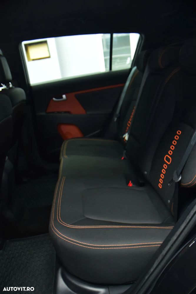 Kia Sportage 2.0 CRDI 184 4WD Automatik Fifa World Cup Edition - 13