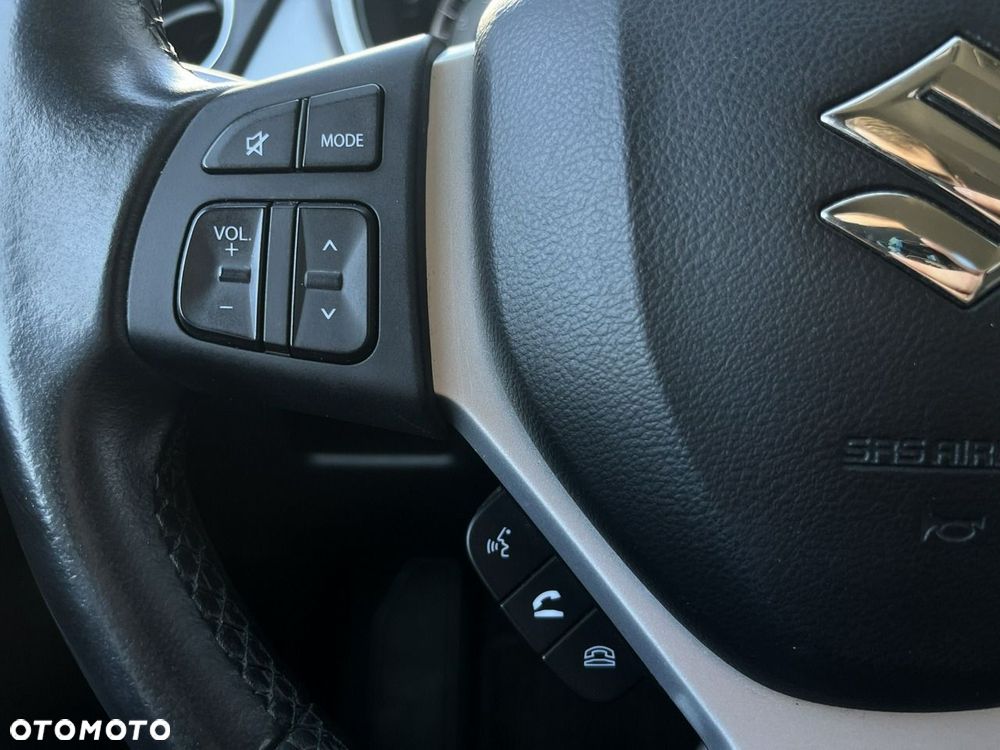 Suzuki Vitara 1.4 Boosterjet SHVS Premium 2WD - 22