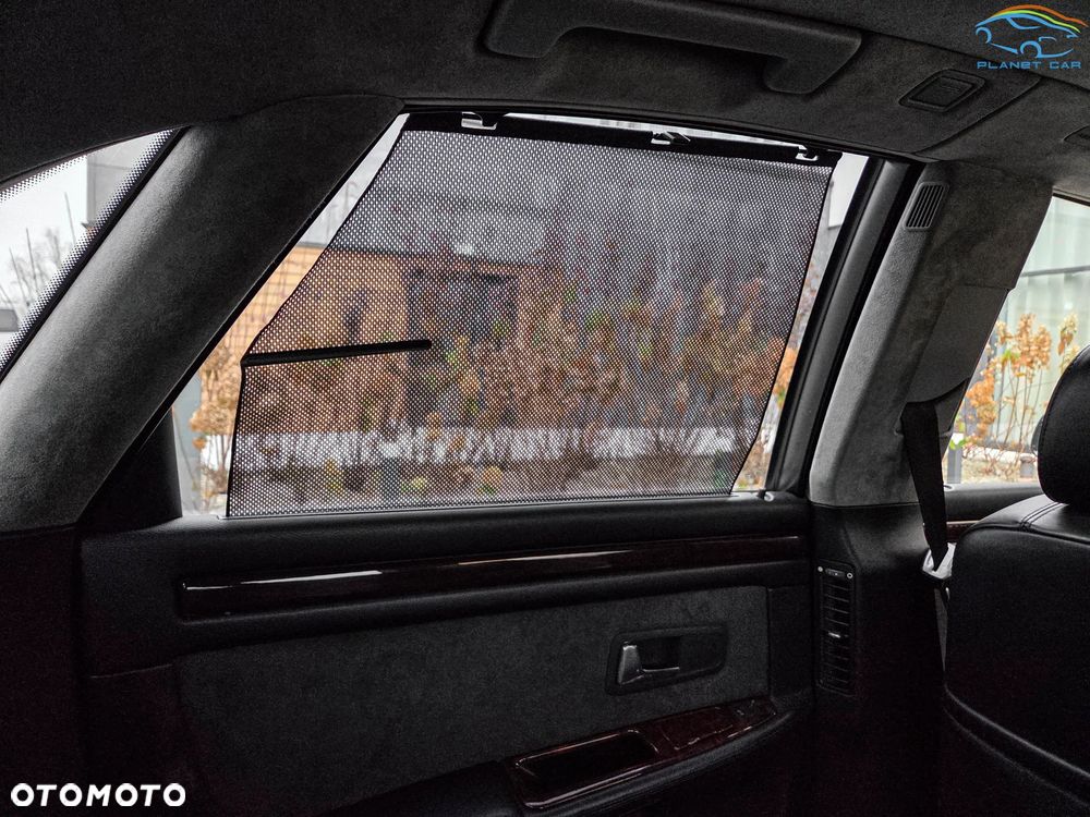 Audi A8 W12 quattro - 17