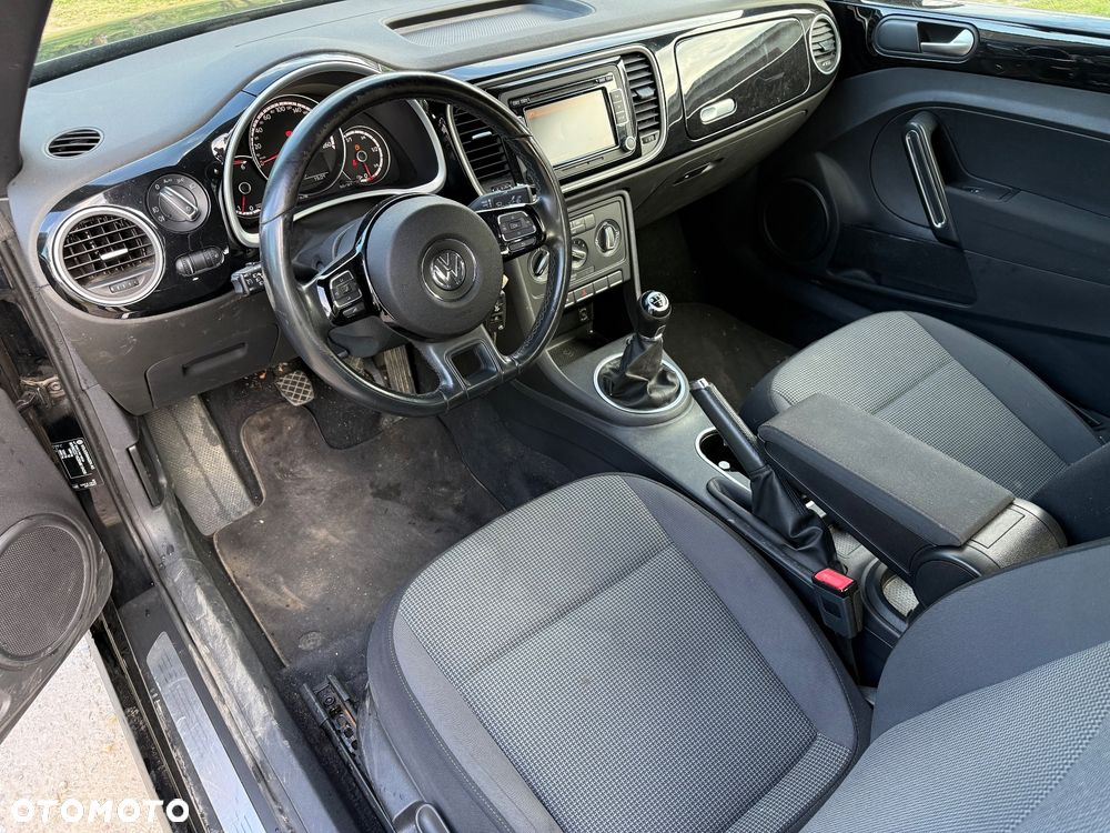 Volkswagen Beetle 1.6 TDI BlueMotion Technology - 19