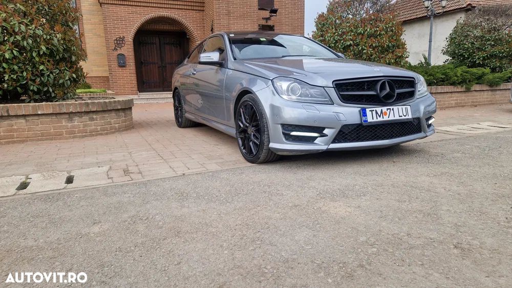 Mercedes-Benz C - 3