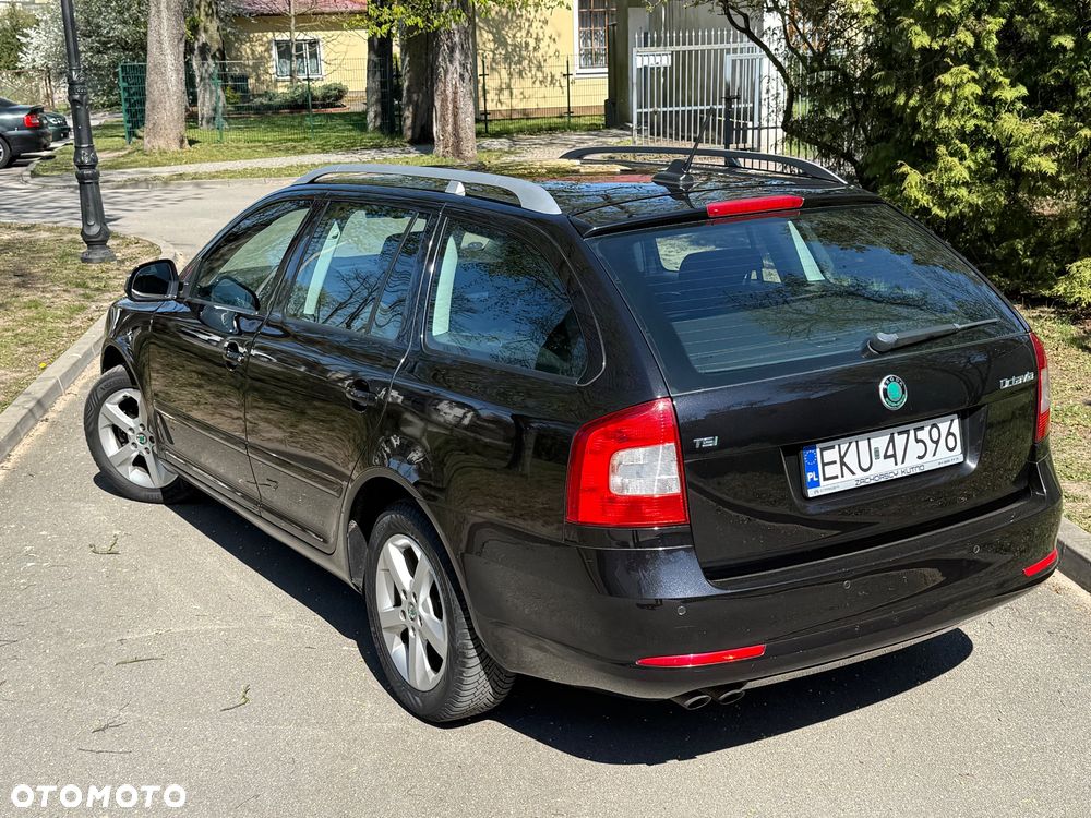 Skoda Octavia 1.4 TSI Ambiente Green tec - 12
