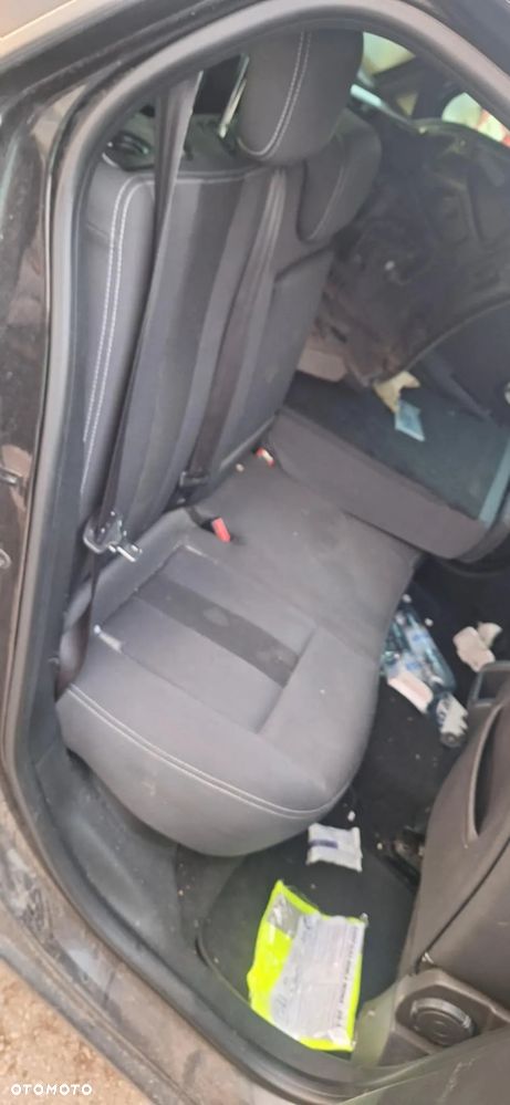 Renault MEGANE III NV676 błotnik prawy przód - 8