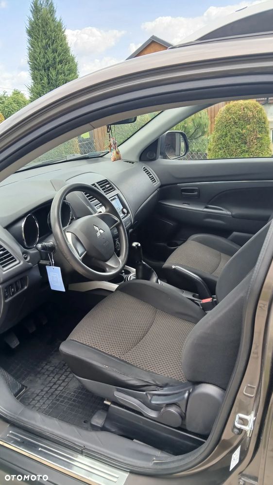 Mitsubishi ASX 1.6 Inform - 8