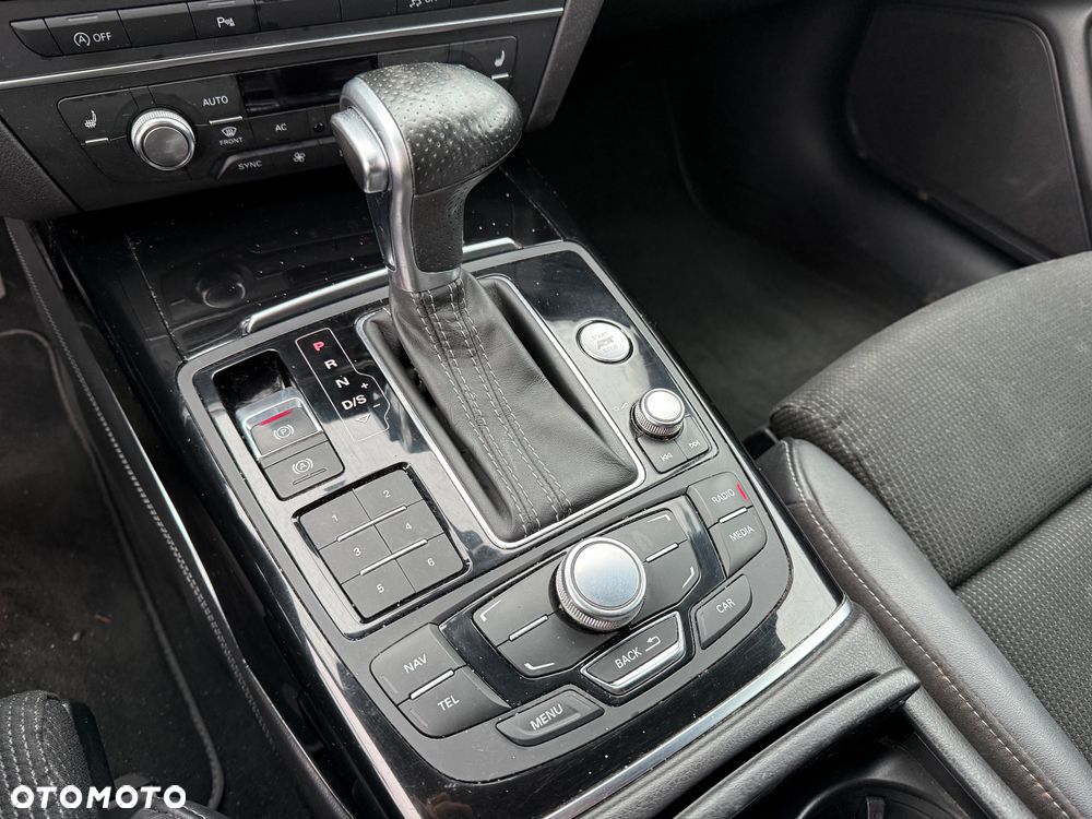 Audi A6 Avant 3.0 TDI DPF quattro S tronic sport selection - 15