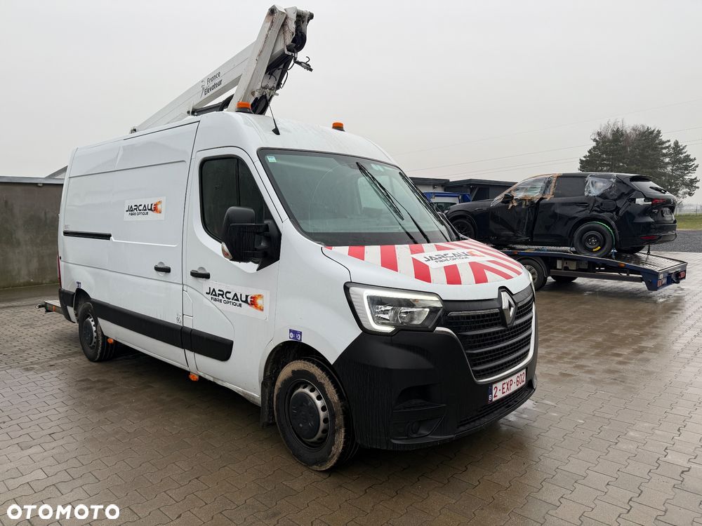Renault Master - 1