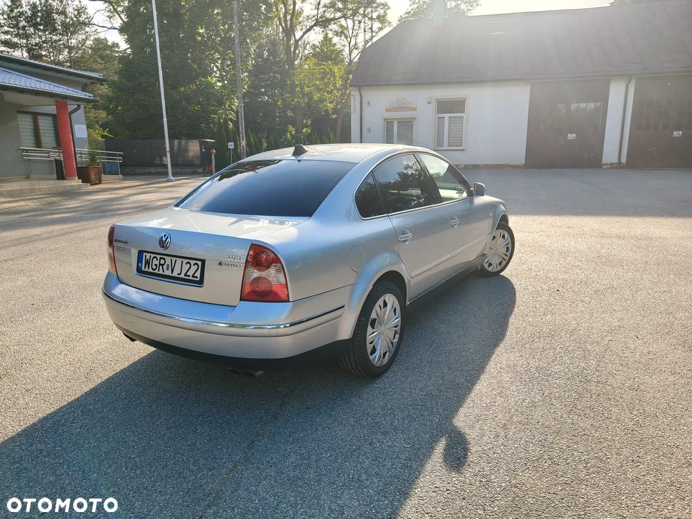 Volkswagen Passat 4.0 W8 4Mot Tiptr - 3