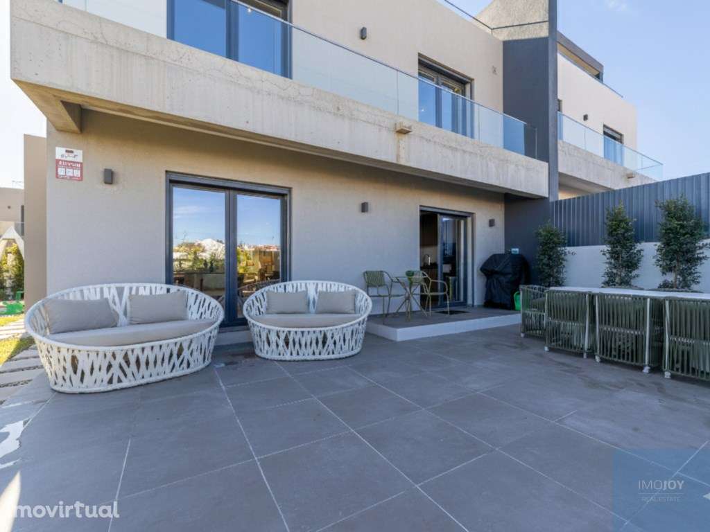 Moradia V4 em Albarraque - Grande imagem: 2/34