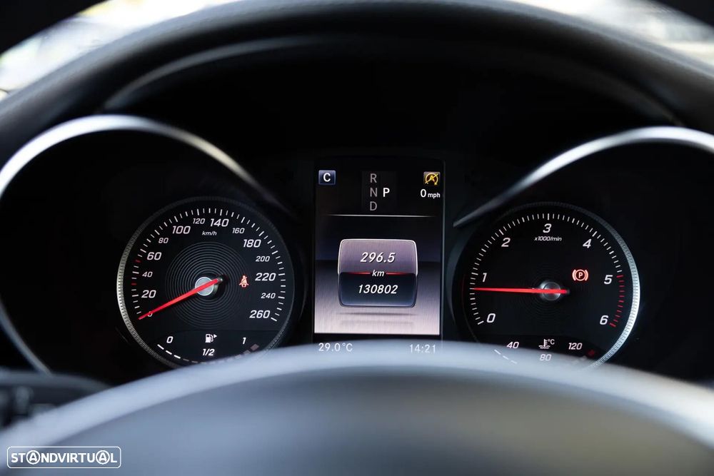 Mercedes-Benz GLC 250 d 4Matic 9G-TRONIC AMG Line - 16