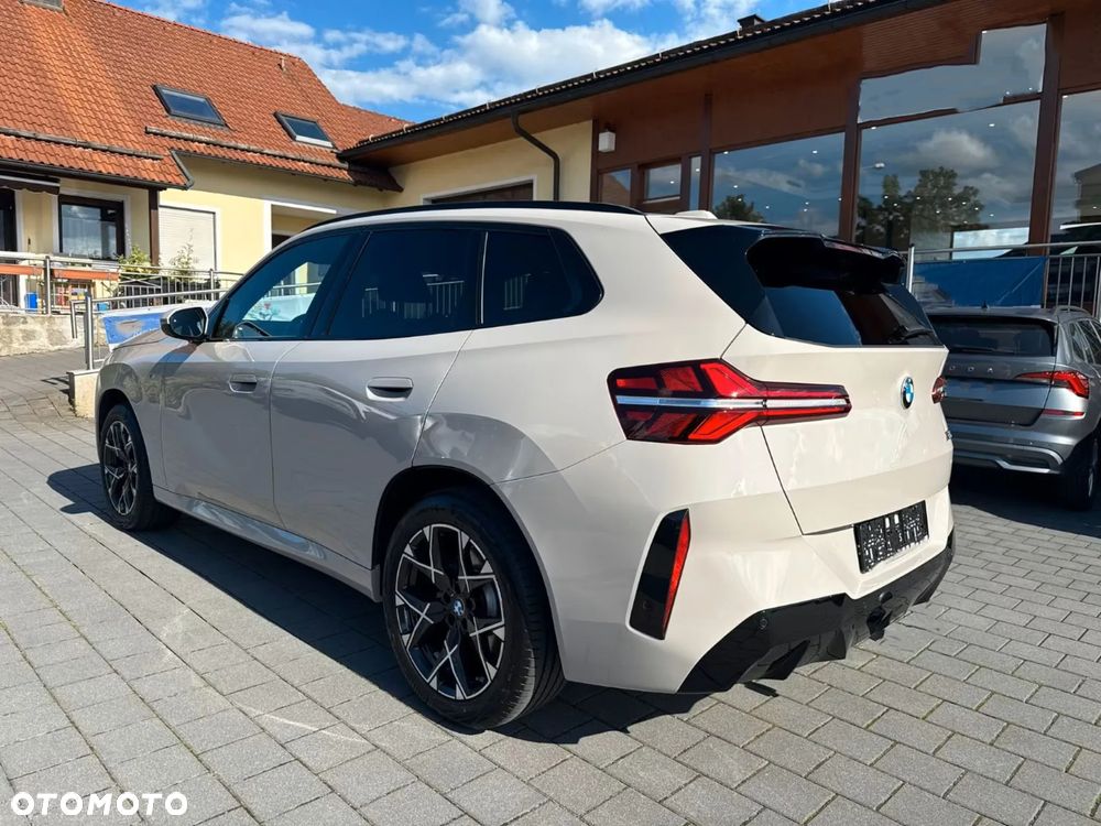 BMW X3 xDrive20 mHEV - 8