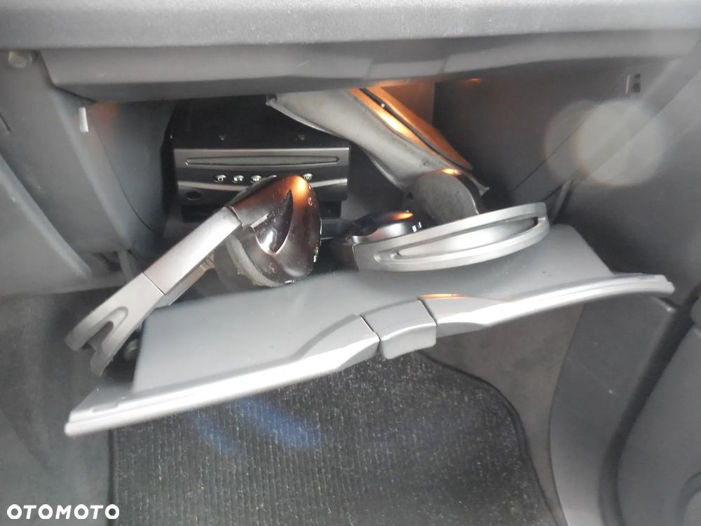 Renault Grand Espace - 30