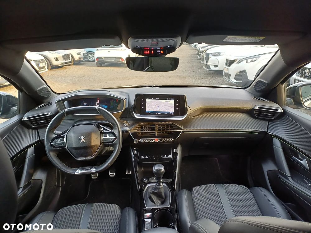 Peugeot 208 PureTech 100 GT - 25