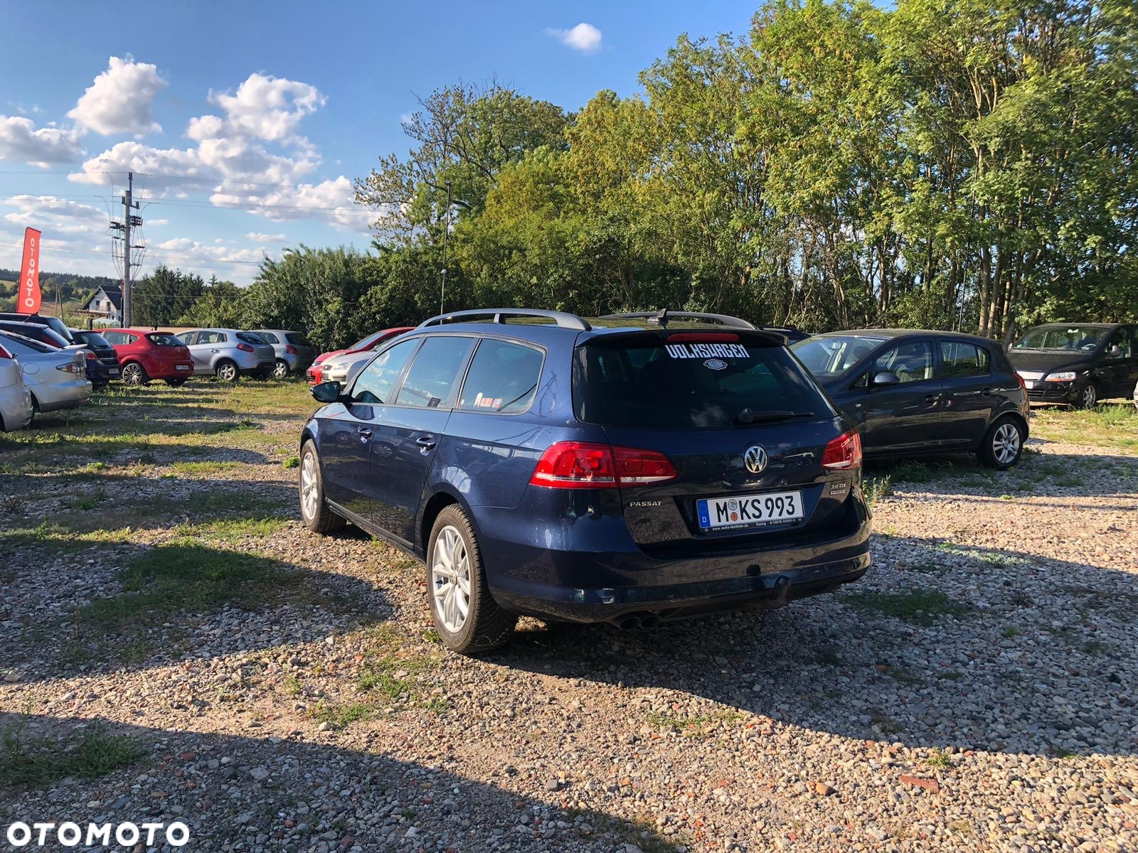 Volkswagen Passat - 30