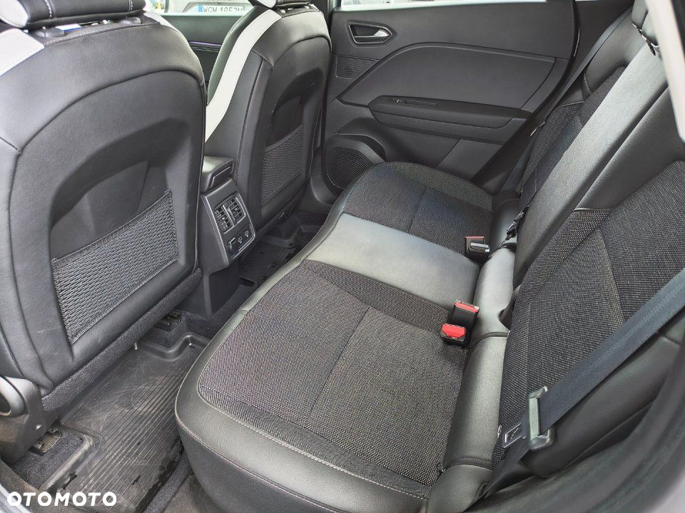 Renault Captur - 28