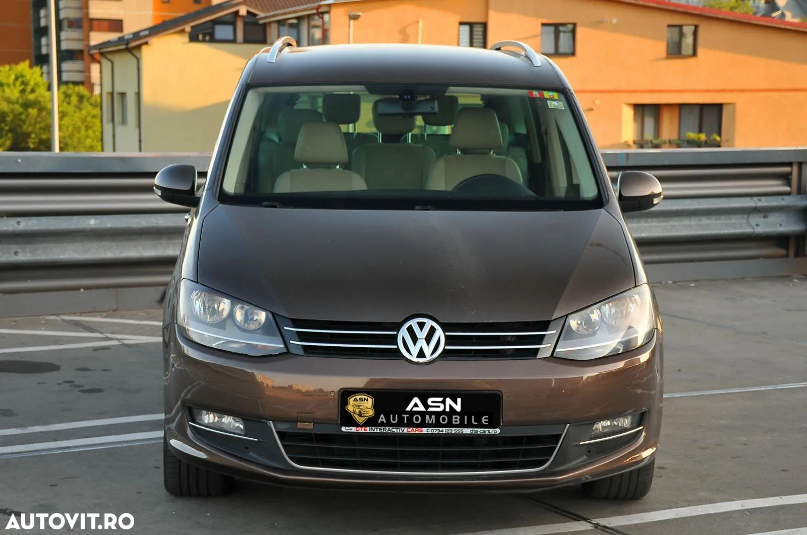Volkswagen Sharan 2.0 TDI DSG Blue Motion Highline - 5