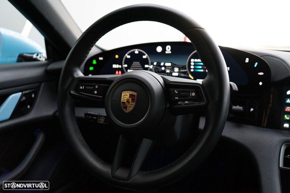 Porsche Taycan 4S - 35