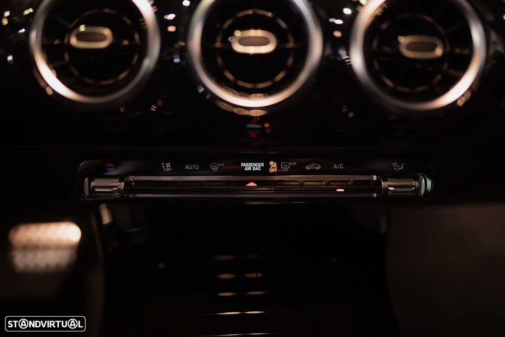 Mercedes-Benz A 180 d AMG Line Aut. - 27