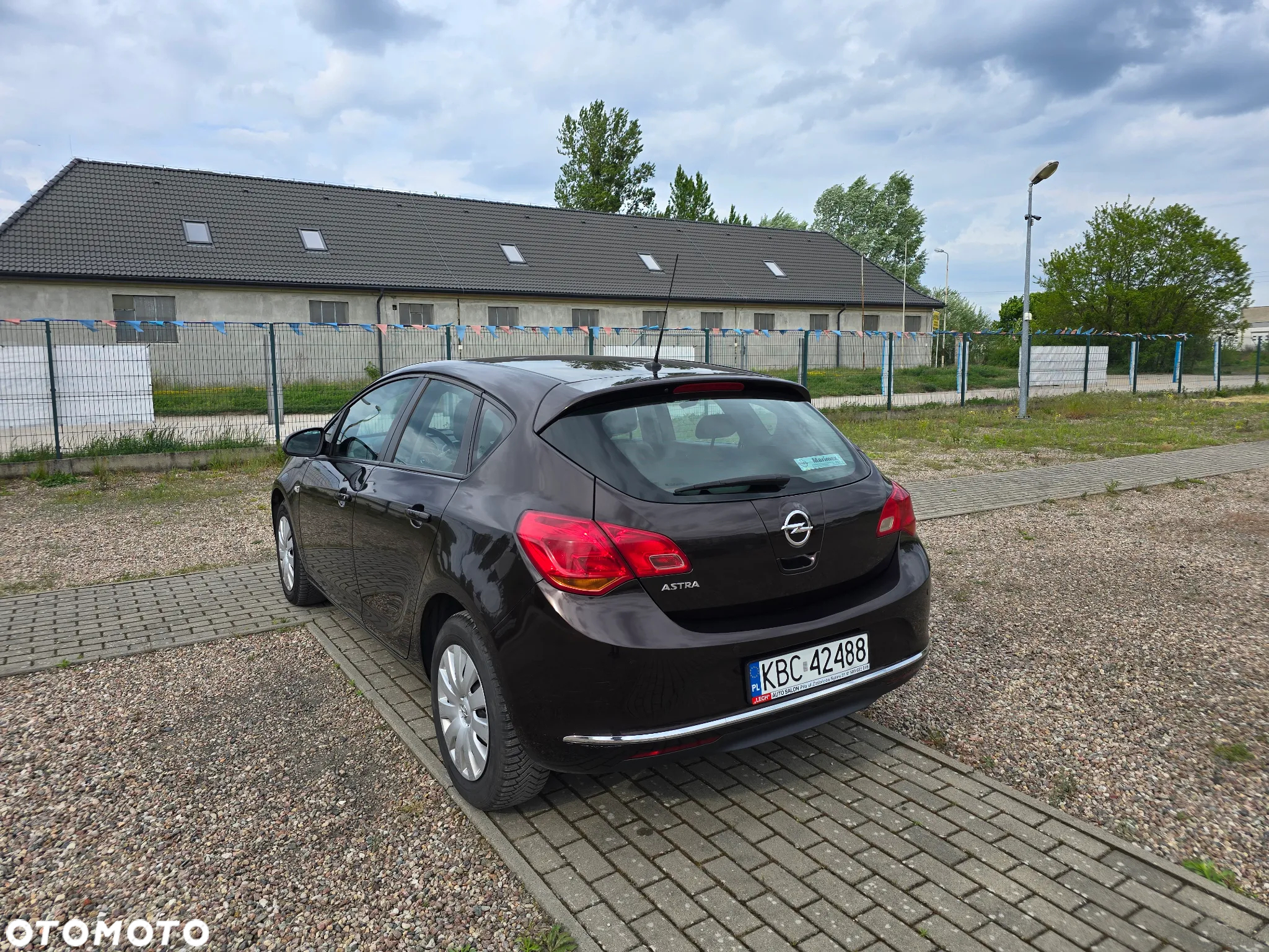 Opel Astra IV 1.6 Enjoy EU6 - 8