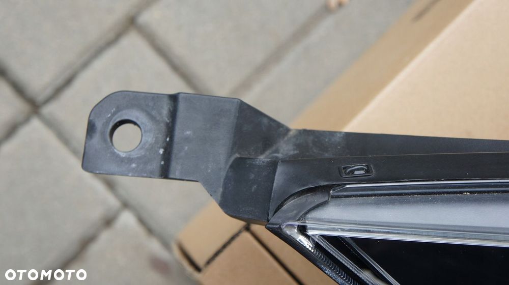 PRZEDNIA LEWA PRAWA LAMPA KIA CEED III LIFT PROCEED III LIFT - 11