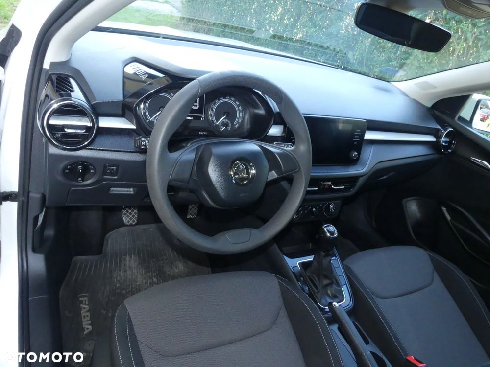 Skoda Fabia 1.0 TSI Ambition - 21