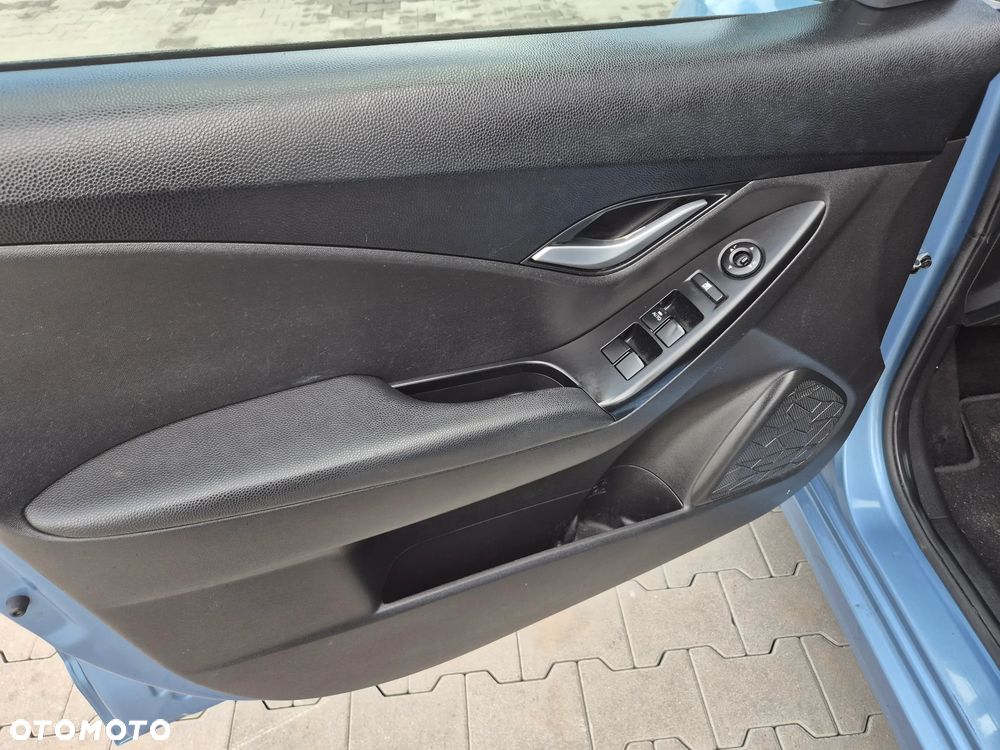 Hyundai ix20 1.6 Comfort - 18