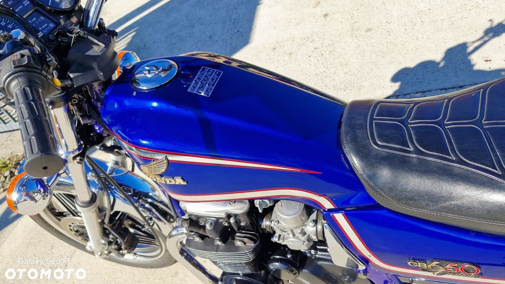 Honda CB - 33