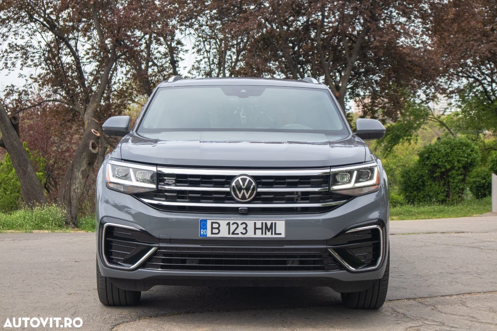 Volkswagen Atlas - 1