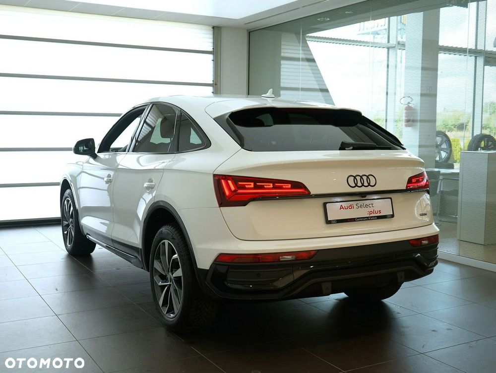 Audi Q5 Sportback - 3