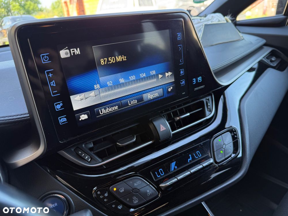 Toyota C-HR Lounge - 34