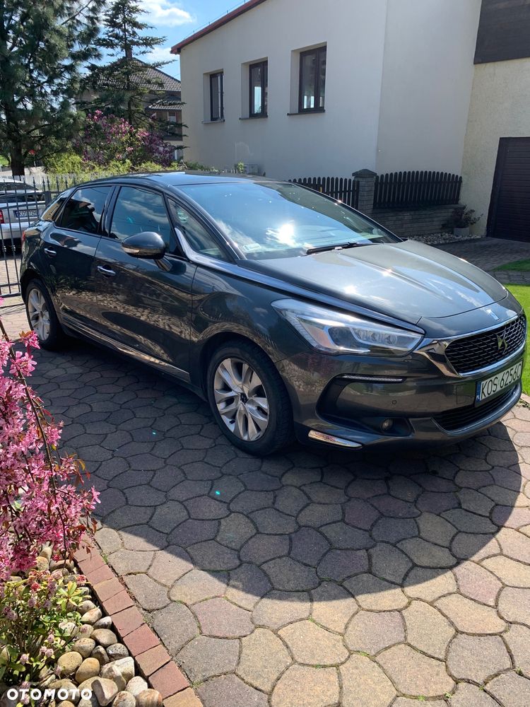 Citroën DS5 1.6 e-HDi Chic MCP - 5