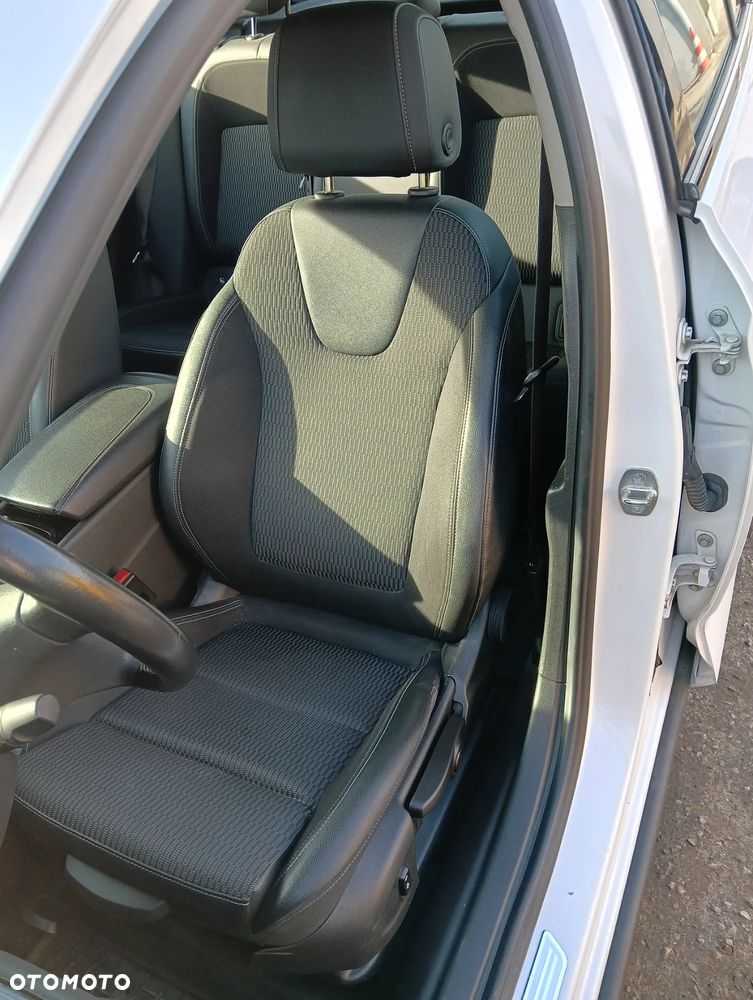 Opel Insignia 1.5 T Enjoy S&S - 15