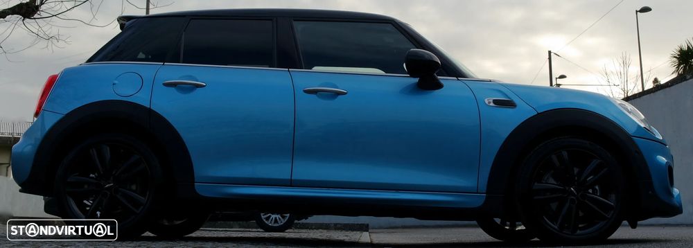 MINI 5 Portas Cooper D 4Business - 13