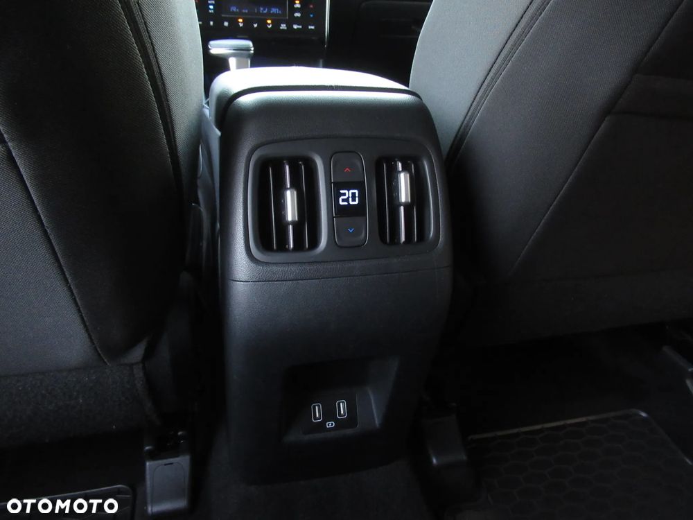 Hyundai Tucson 1.6 T-GDi 48V Executive 4WD DCT - 8