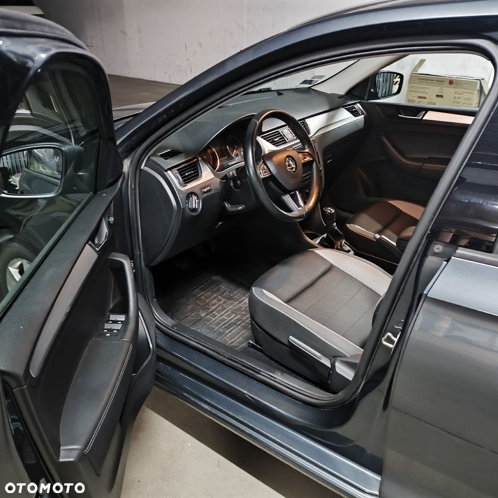 Skoda RAPID 1.0 TSI Ambition - 10