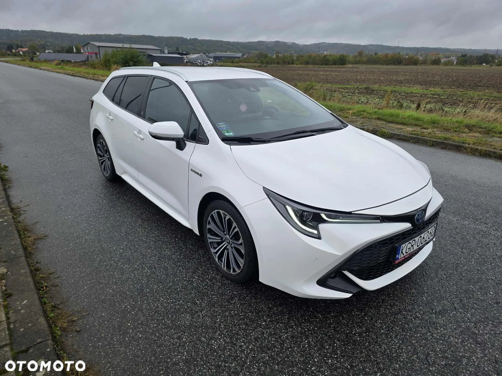 Toyota Corolla 2.0 Hybrid Tour de Pologne - 12