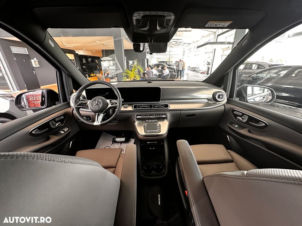 Mercedes-Benz V 300 d Extralang 4Matic 9G-TRONIC - 3