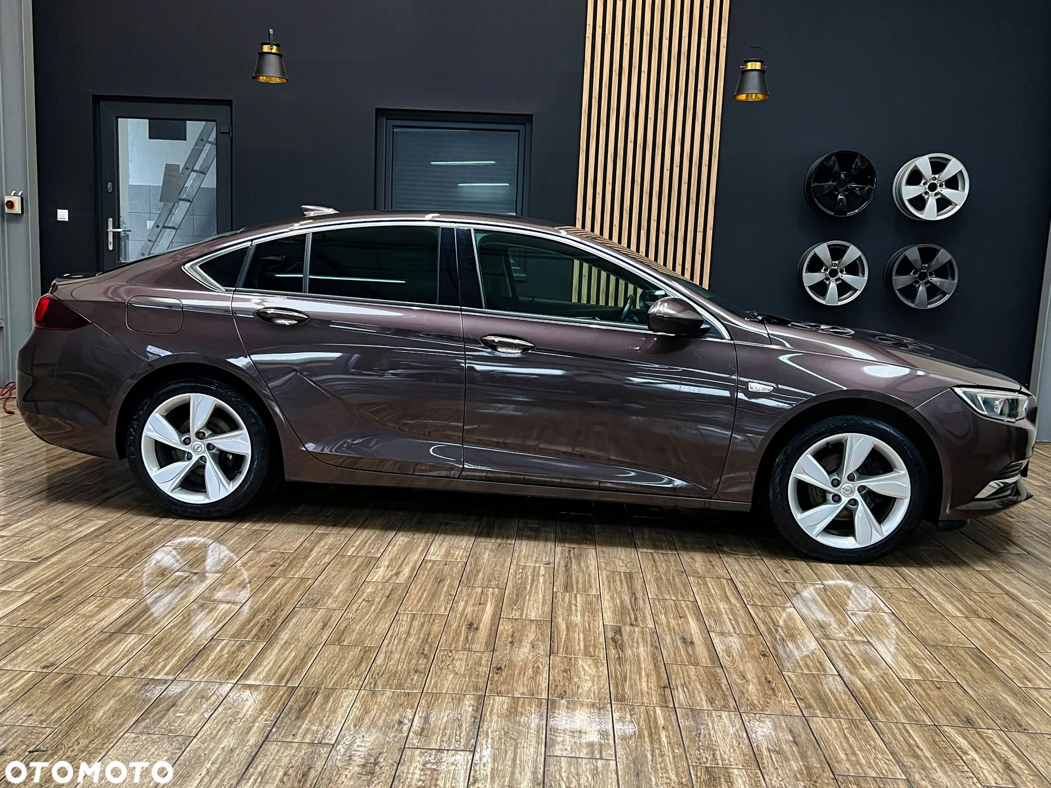 Opel Insignia 1.5 T Elite S&S - 5